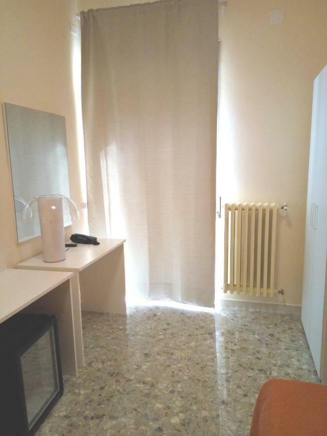 Michelangelo Rooms Catania Luaran gambar