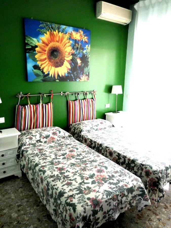 Michelangelo Rooms Catania Luaran gambar