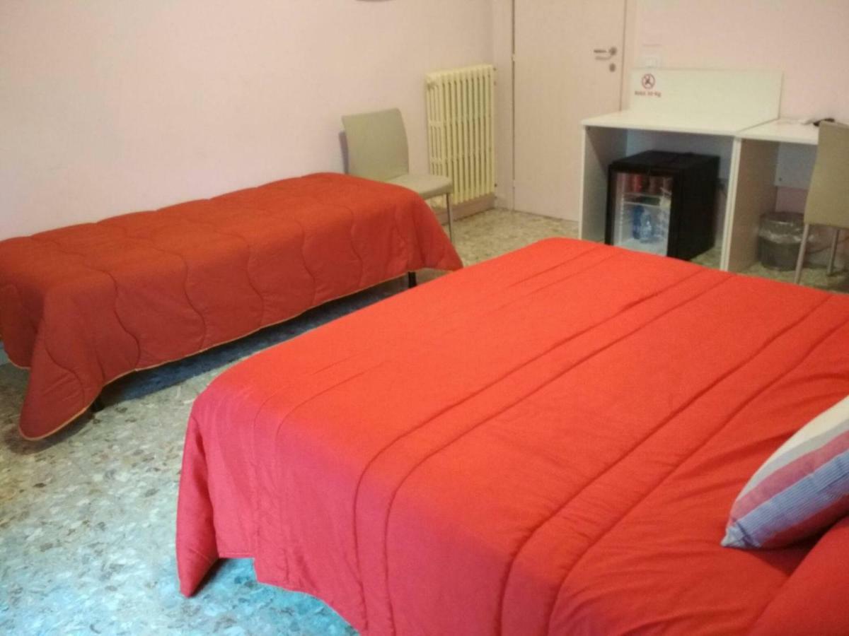 Michelangelo Rooms Catania Luaran gambar